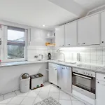 2 Bedroom Amazing Apartment In Hoehndorf * Hohndorf (Plon)