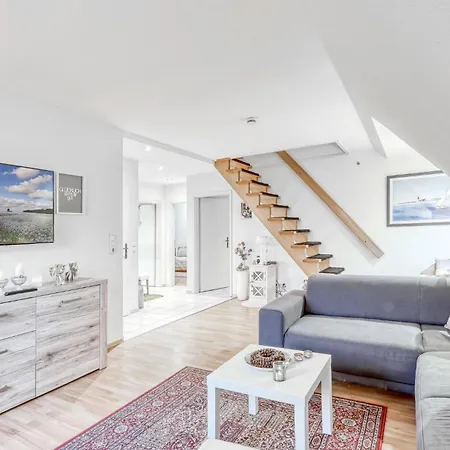 Awesome In Hoehndorf With Wifi Apartment